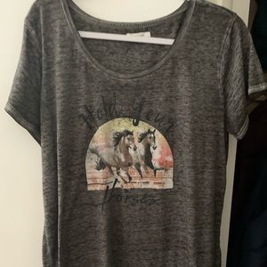 Maurices T-shirt